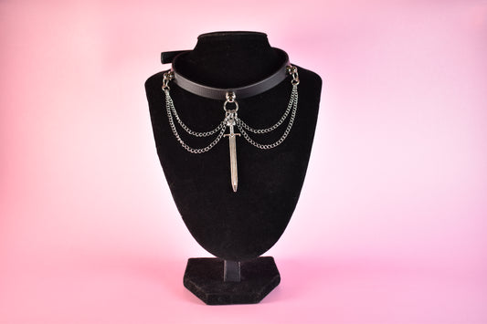 Black Wolf Sword with Chains Choker