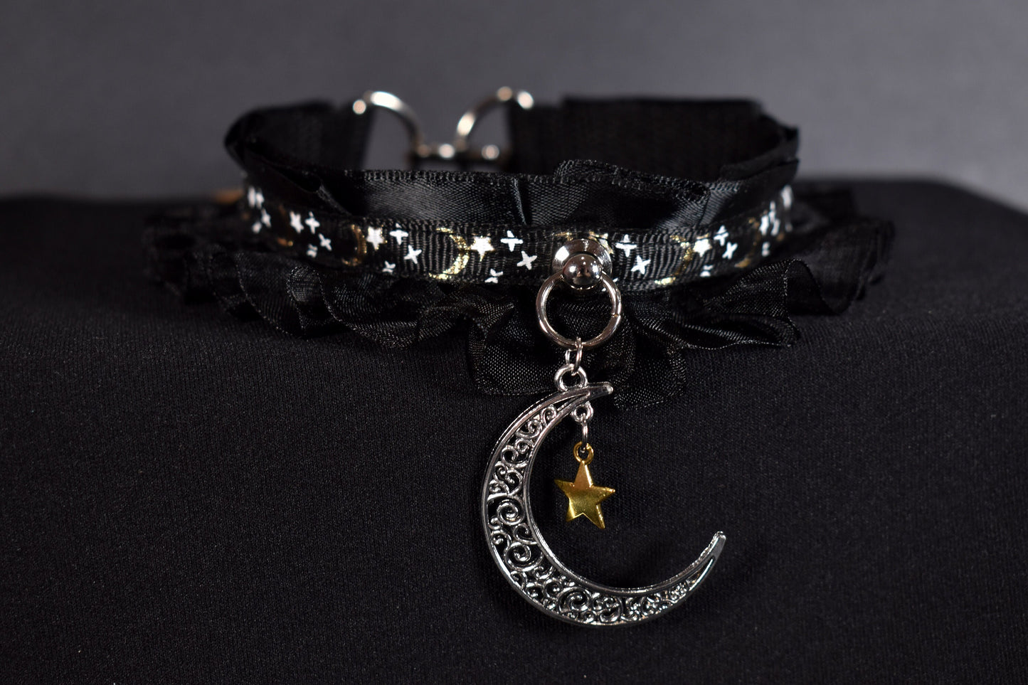 Lace And Big Moon Choker