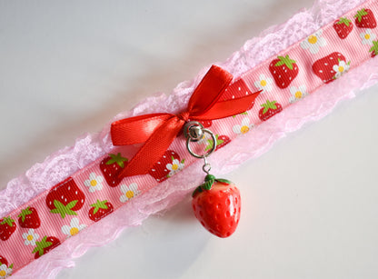 Strawberry Field Choker