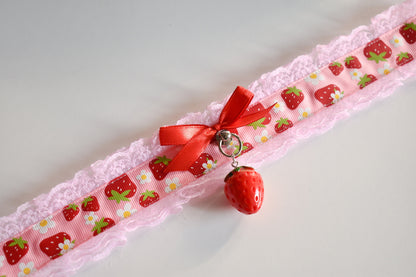 Strawberry Field Choker