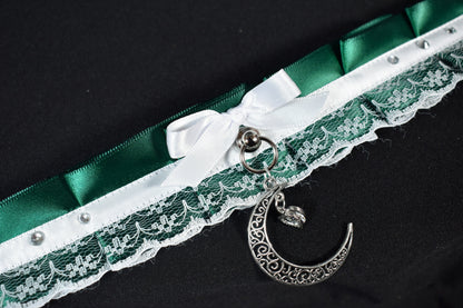 Green Moon Choker