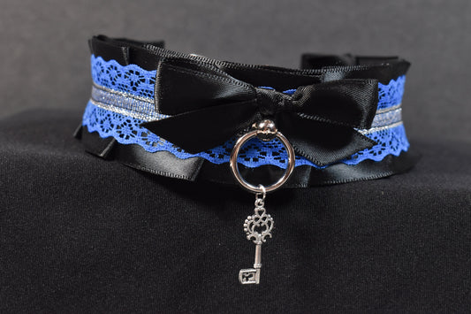 Blue Key Choker