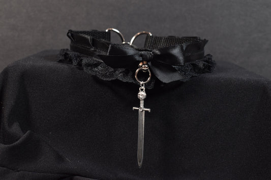 Wolf Sword Choker