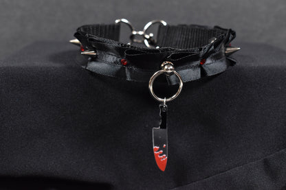 Spooky Knife Choker