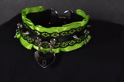 Lock And Spikes Green Choker