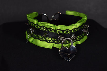 Lock And Spikes Green Choker