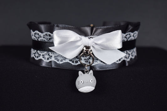 Gray Rabbit Choker