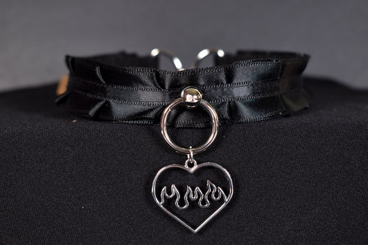 Black Fire Choker